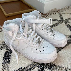 Nike Air Force 1 Mid